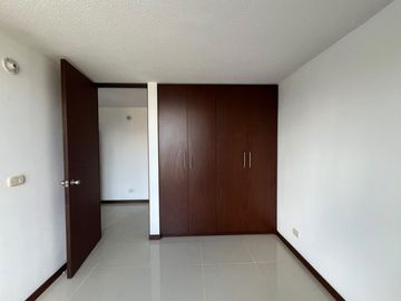 Apartamento en Arriendo en San Julián, Poblado Medellín Antioquia