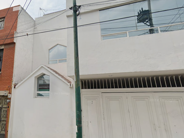 CASA EN REMATE EN  CLAVERIA, EXCELENTE OPORTUNIDAD