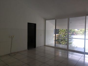 AMPLIA RESIDENCIA EN EJIDO GUADALUPE VICTORIA