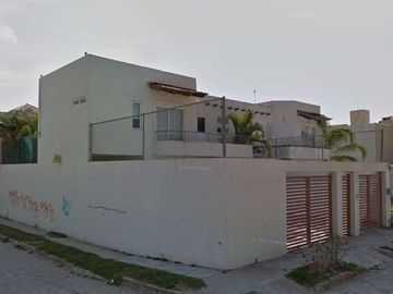 CASA DE RECUPERACIÓN BANCARIA EN Orca 103, Los Delfines, Puerto Vallarta, 48325, México.