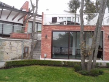 PRECIOSA CASA EN VENTA EN CONDADO DE SAAYAVEDRA