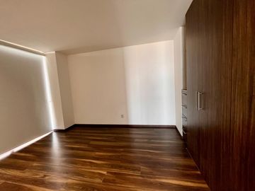 DEPARTAMENTO EN RENTA CON ACABADOS PREMIUM Y AMENIDADES TIPO RESORT, CENTRO SUR, Qro.