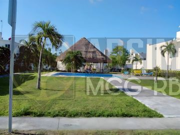 MGG ULTIMAS CASAS EN FRACCIONAMIENTO PLAYA AZUL SOLIDARIDAD QUINTANA ROO