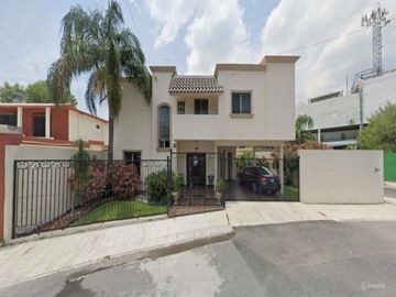 CASA EN VENTA EN COLONIA CONTRY, MONTERREY, NUEVO LEÓN