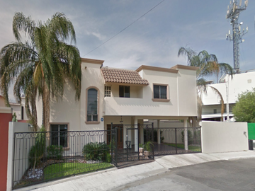 CASA EN VENTA EN COLONIA CONTRY, MONTERREY, NUEVO LEÓN