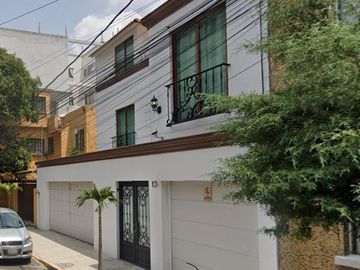 REMATE BANCARIO CASA EN LA NÁPOLES, BENITO JUÁREZ!!!