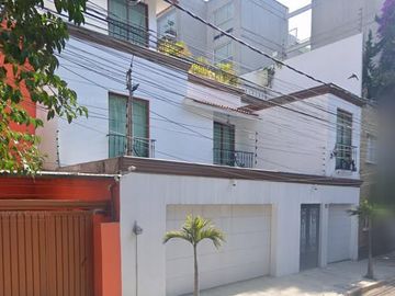 REMATE BANCARIO CASA EN LA NÁPOLES, BENITO JUÁREZ!!!