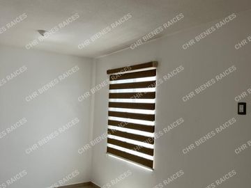 VENDO CASA EN VILLAS DE BERNALEJO, IRAPUATO, GUANAJUATO