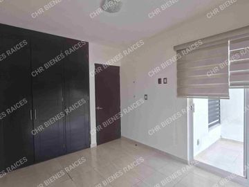 VENDO CASA EN VILLAS DE BERNALEJO, IRAPUATO, GUANAJUATO