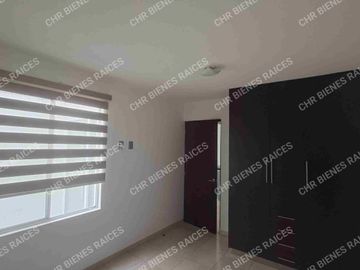 VENDO CASA EN VILLAS DE BERNALEJO, IRAPUATO, GUANAJUATO