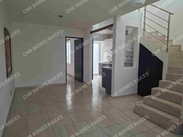 VENDO CASA EN VILLAS DE BERNALEJO, IRAPUATO, GUANAJUATO