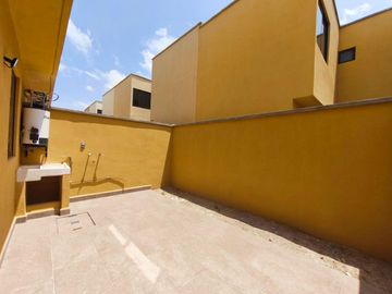 🏡 Casa Nueva en renta Fraccionamiento Villa Asturiana