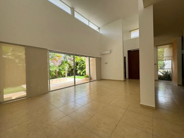 Casa en renta Mérida Yucatán Country Club