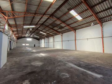 Galpón/Bodega en Renta - Calderón