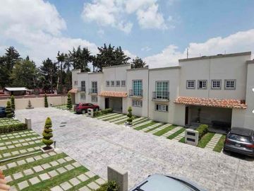 CASA EN RENTA EN RESIDENCIAL CASANTICA LERMA