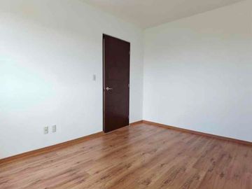 CASA EN RENTA EN RESIDENCIAL CASANTICA LERMA