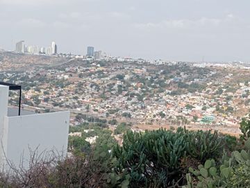 SE VENDE TERRENO EN MILENIO, QUERÉTARO. PARA DESARROLLO DE DEPARTAMENTOS