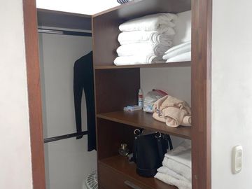 Arriendo apartamento AMOBLADO  Loma de San Julián Medellín