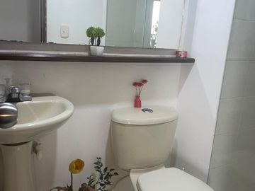 Arriendo apartamento AMOBLADO  Loma de San Julián Medellín