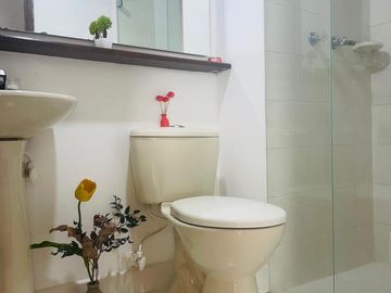 Arriendo apartamento AMOBLADO  Loma de San Julián Medellín
