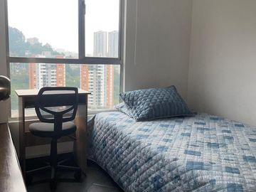 Arriendo apartamento AMOBLADO  Loma de San Julián Medellín