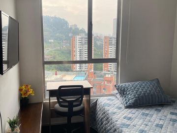 Arriendo apartamento AMOBLADO  Loma de San Julián Medellín