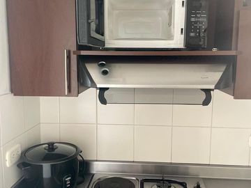 Arriendo apartamento AMOBLADO  Loma de San Julián Medellín