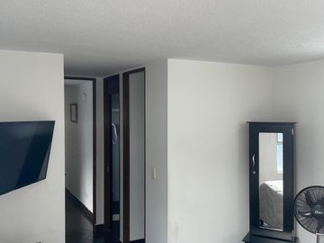 Arriendo apartamento AMOBLADO  Loma de San Julián Medellín