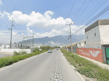 HERMOSA PROPIEDAD EN VENTA EN PRIVADAS DE SANTA CATARINA NUEVO LEON -REMATE BANCARIO- $523,119 MXN.