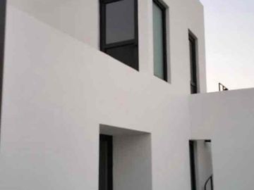 CUMBRES DEL LAGO JURIQUILLA, EXCELENTE CASA EN RENTA EN PROVADA AMENIDADES 3 RECÁMARAS, JARDÍN, CUARTO DE SERVICIO
