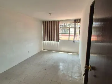 CASA EN CONSTITUCION DE LA REPUBLICA EN LA GUSTAVO A. MADERO