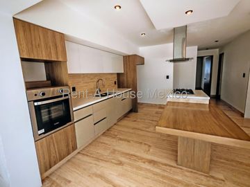 Departamento en Renta en Zibatá | Terraza Privada, Vista a Áreas Verdes y Exclusivas Amenidades Bpa201