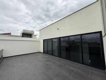 CASA EN RENTA COLONIA BELLAVISTA, METEPEC, ESTADO DE MÉXICO
