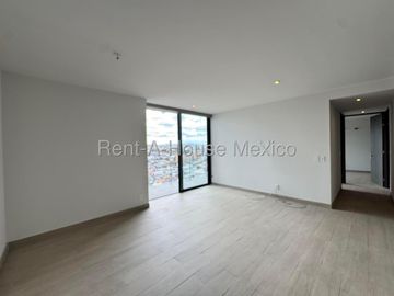 Departamento en venta con 2 Hab, 2 Baños en Constituyentes, Queretaro, Mexico.