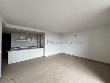 Departamento en venta con 2 Hab, 2 Baños en Constituyentes, Queretaro, Mexico.