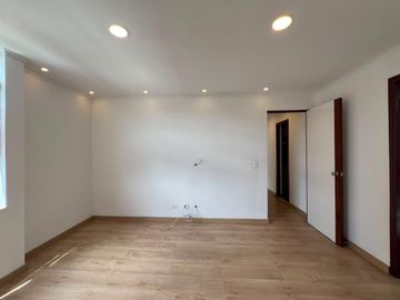Apartamento en Arriendo en Castropol, Poblado, Medellín Antioquia