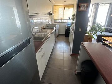 Vendo departamento con vista la mar,  en edificio Faro Norte