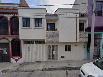 CASA EN REMATE EN SAN MARTIN TEXMELUCAN COL CENTRO PUEBLA