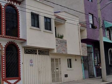 CASA EN REMATE EN SAN MARTIN TEXMELUCAN COL CENTRO PUEBLA