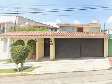 CASA EN VENTA EN NAUCALPAN COL COLÓN ECHEGARAY ESTADO DE MÉXICO