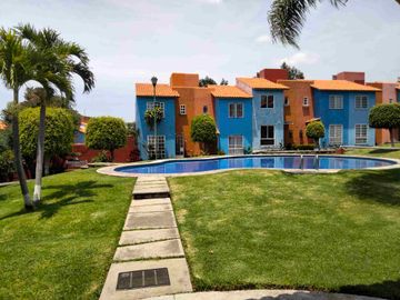 BONITA CASA EN RENTA