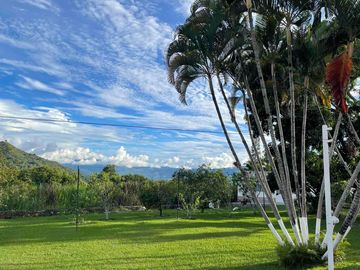 Lote Campestre de 1.167 m² con Amplia Placa en Concreto de 250 m² | Chinauta