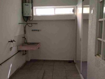 BONITA CASA EN RENTA