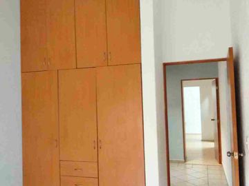 BONITA CASA EN RENTA
