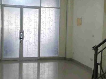 Disewakan Ruko 2,5 Lantai Dalam Komplek Ruko Grand Galaxy City. Kota Bekasi