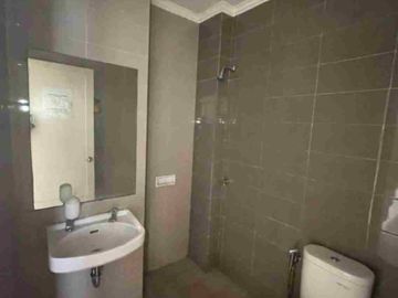 Disewakan Ruko 2,5 Lantai Dalam Komplek Ruko Grand Galaxy City. Kota Bekasi