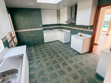 🏡 Casa en Venta en La Molina | 461 m² de Terreno | 3 Dormitorios | 2 Cocheras | US$690,000