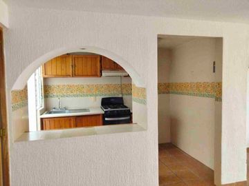 BONITA CASA EN VENTA LOMAS DE TZOMPANTLE