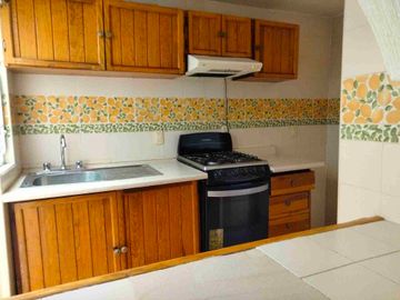 BONITA CASA EN VENTA LOMAS DE TZOMPANTLE