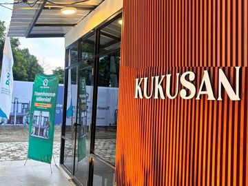 Rumah Sim. Kukusan Beji (230 meter Tol Kukusan-3) Murah Mewah 2 LANTAI Baru Depok Dijual